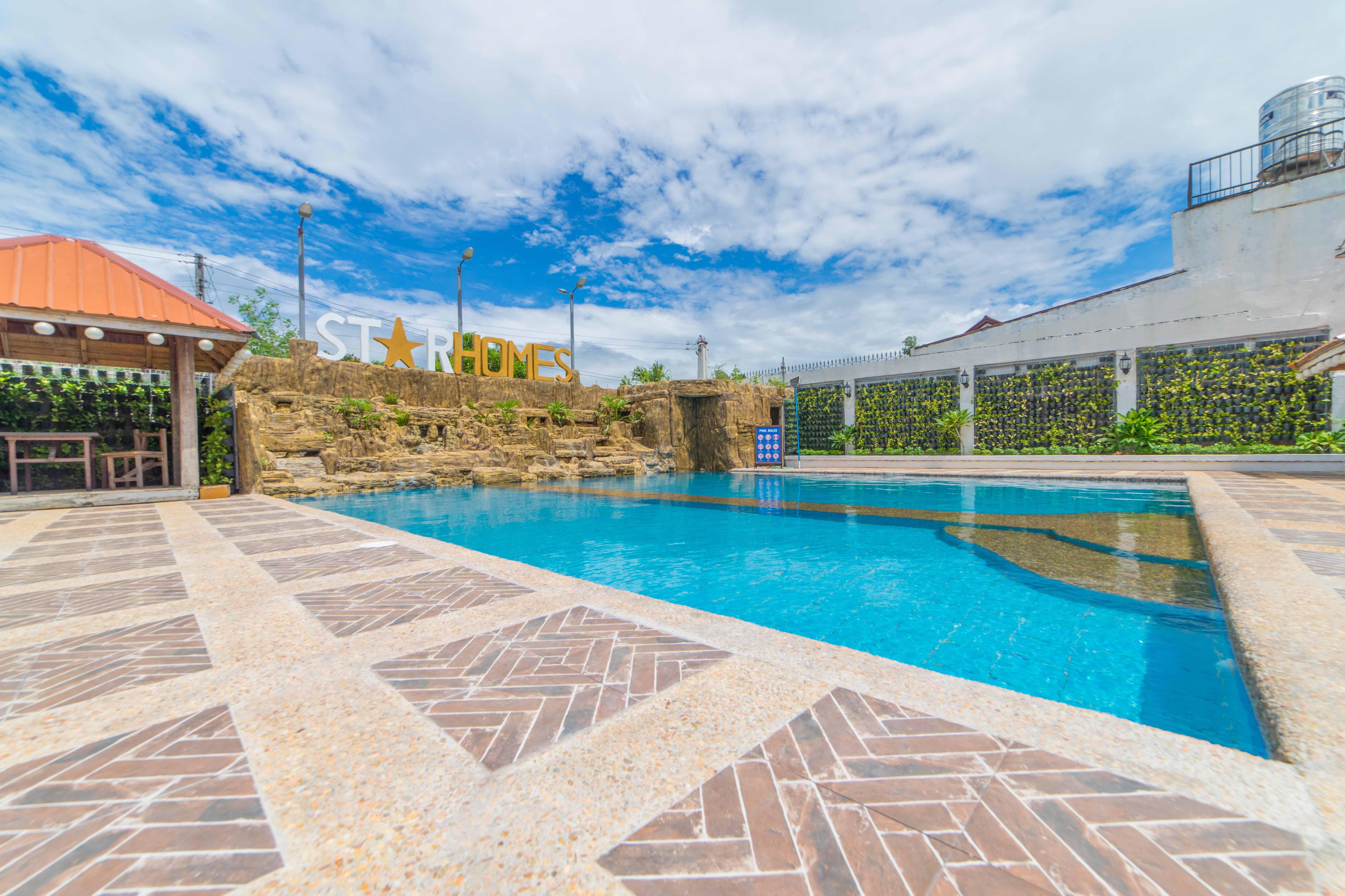 Reddoorz Plus @ Starhomes Olivianville Tarlac City Экстерьер фото