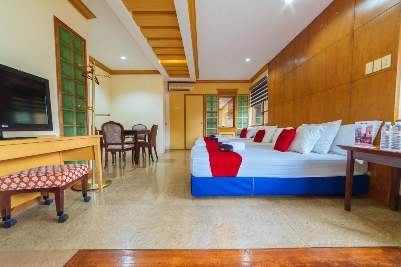 Reddoorz Plus @ Starhomes Olivianville Tarlac City Экстерьер фото